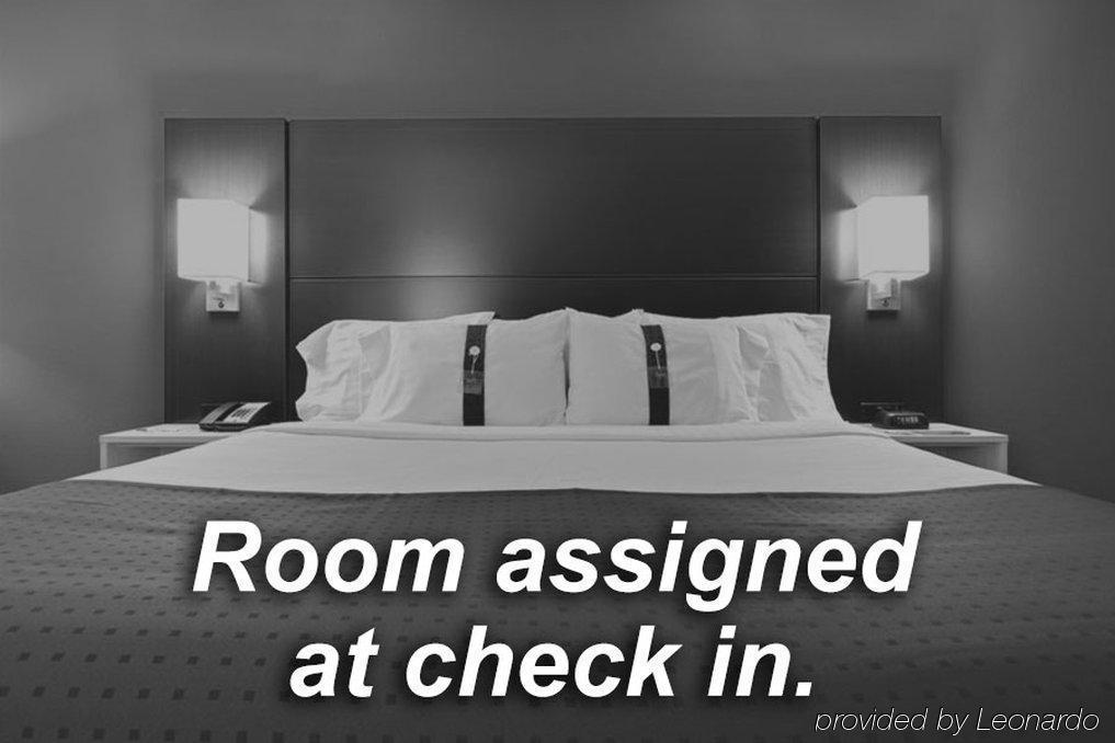Holiday Inn Express Fremont By Ihg Extérieur photo